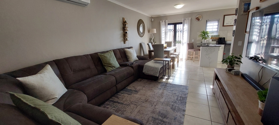 3 Bedroom Property for Sale in Onverwacht Western Cape